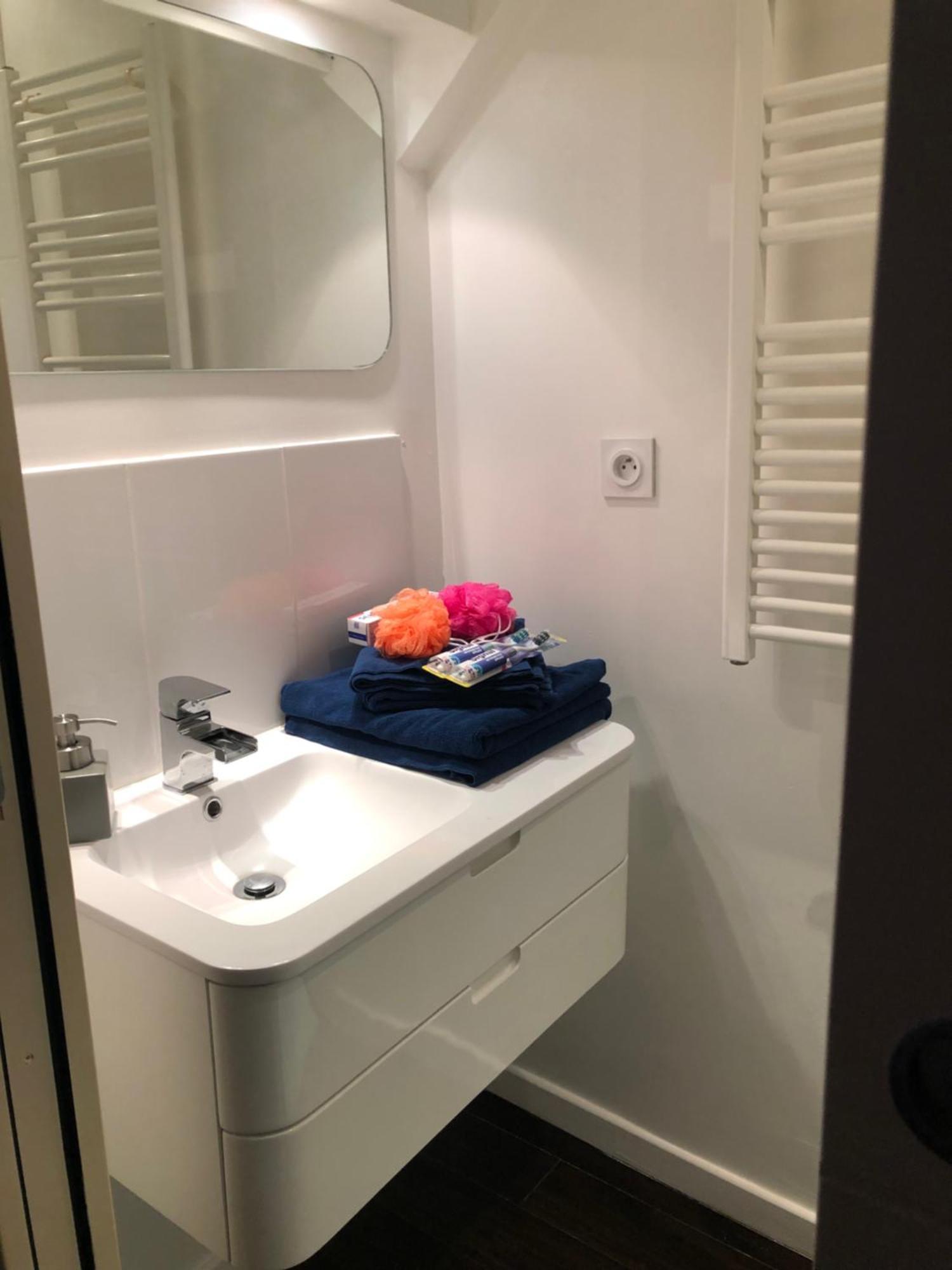 לה מאנש Saint Denis Appartement 1 מראה חיצוני תמונה